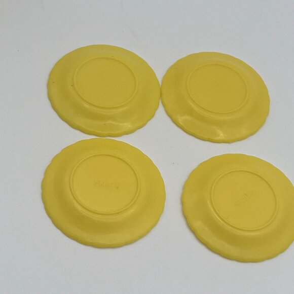 Barbie, Vintage Yellow Accessories. Very Nice Lot. Dishes, Cake Plates , Cups. - Picture 4 of 10